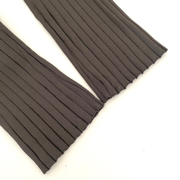 Club Monaco Bell-Sleeve Ribbed Sweater - Picture 8 of 10